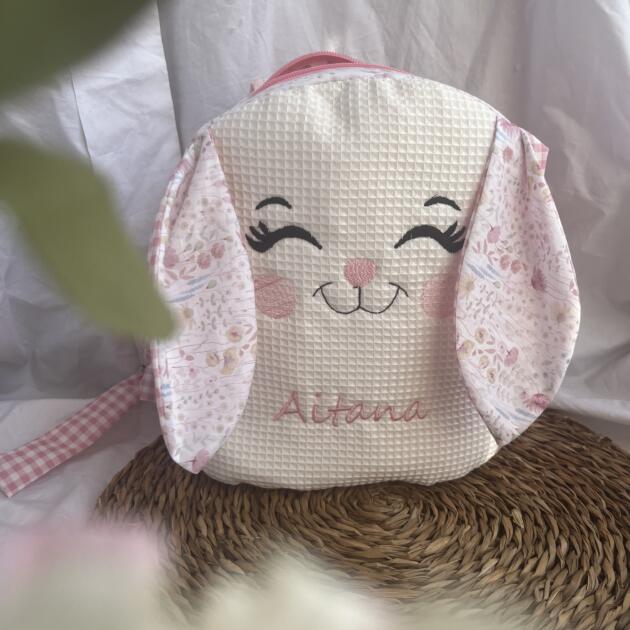 Mochila conejo